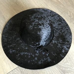 Black Wide Brimmed Hat